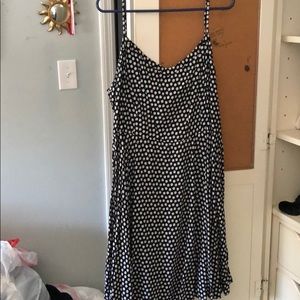 cute summer midi dress!